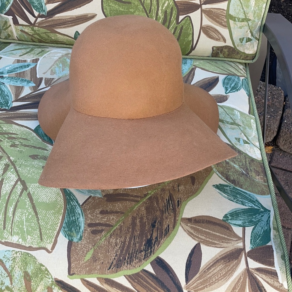 Broner Wool Floppy Hat with Flower